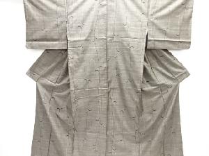 草花模様織り出し本場泥大島紬着物(9マルキ)